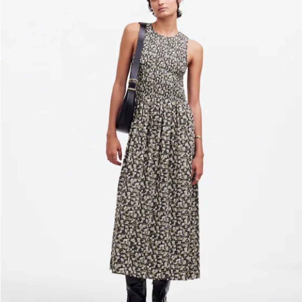Madewell  Melody Smocked Midi Dress in Floral